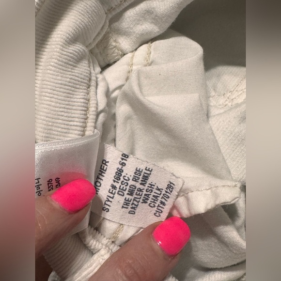 MOTHER DENIM MID RISE DAZZLER CORDUROY PANTS IN CHALK - Picture 7 of 7